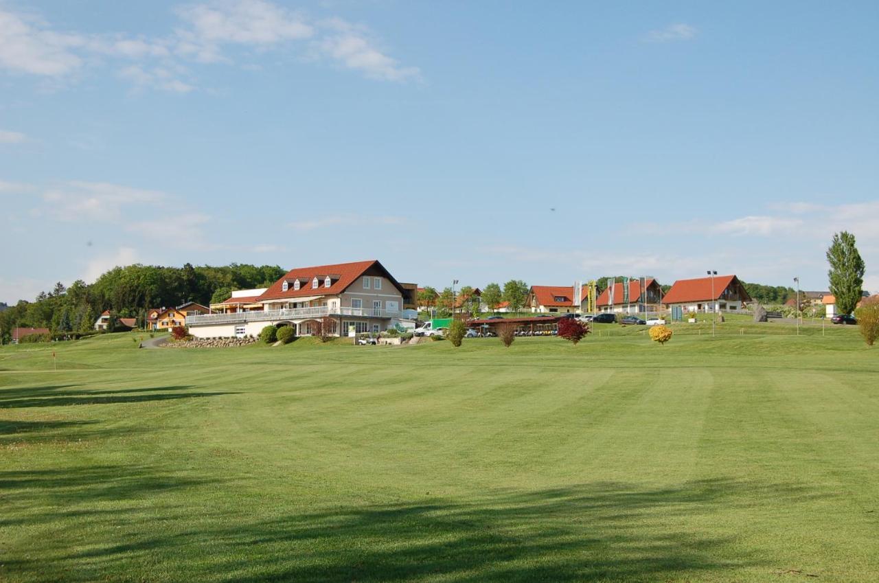 Golf Resort Kloech المظهر الخارجي الصورة